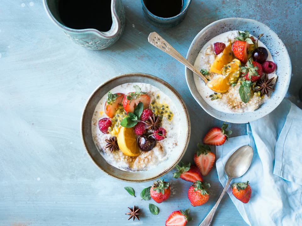 Overnight oats with berries and citrus