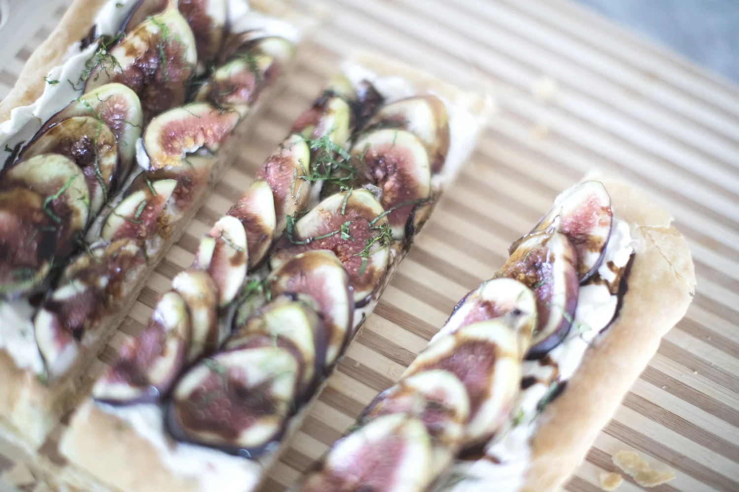 Fig crostini